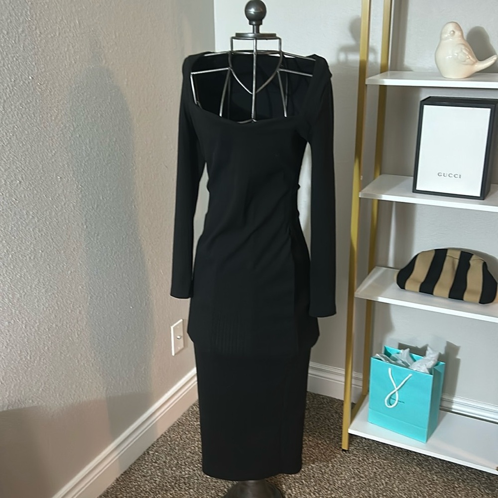 Long sleeve fitted sweater dress Boat neck sz medium New without tags